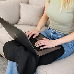 RADIHALT 18×18 blanket closeup showing copper-nickel weave